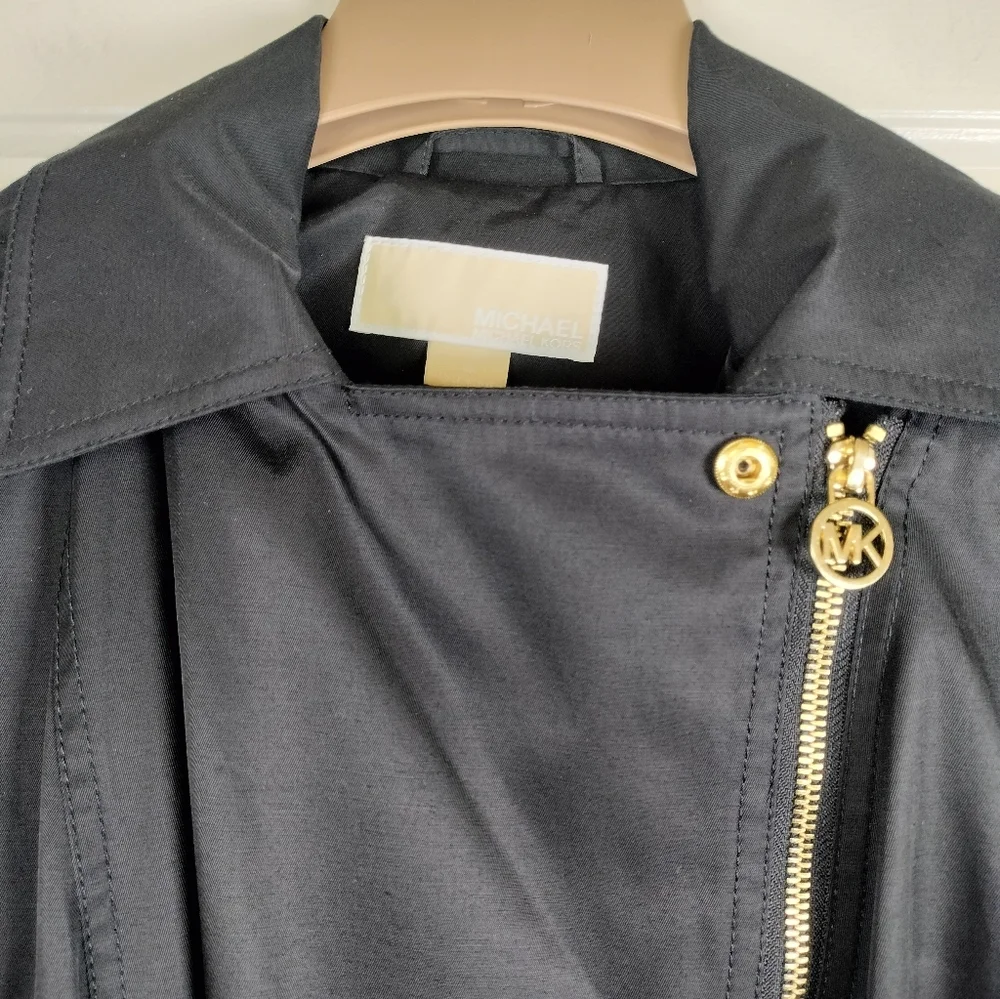 Michael Kors Women’s Black Asymmetrical Zip Hooded Trench Coat Belted‎ XS
